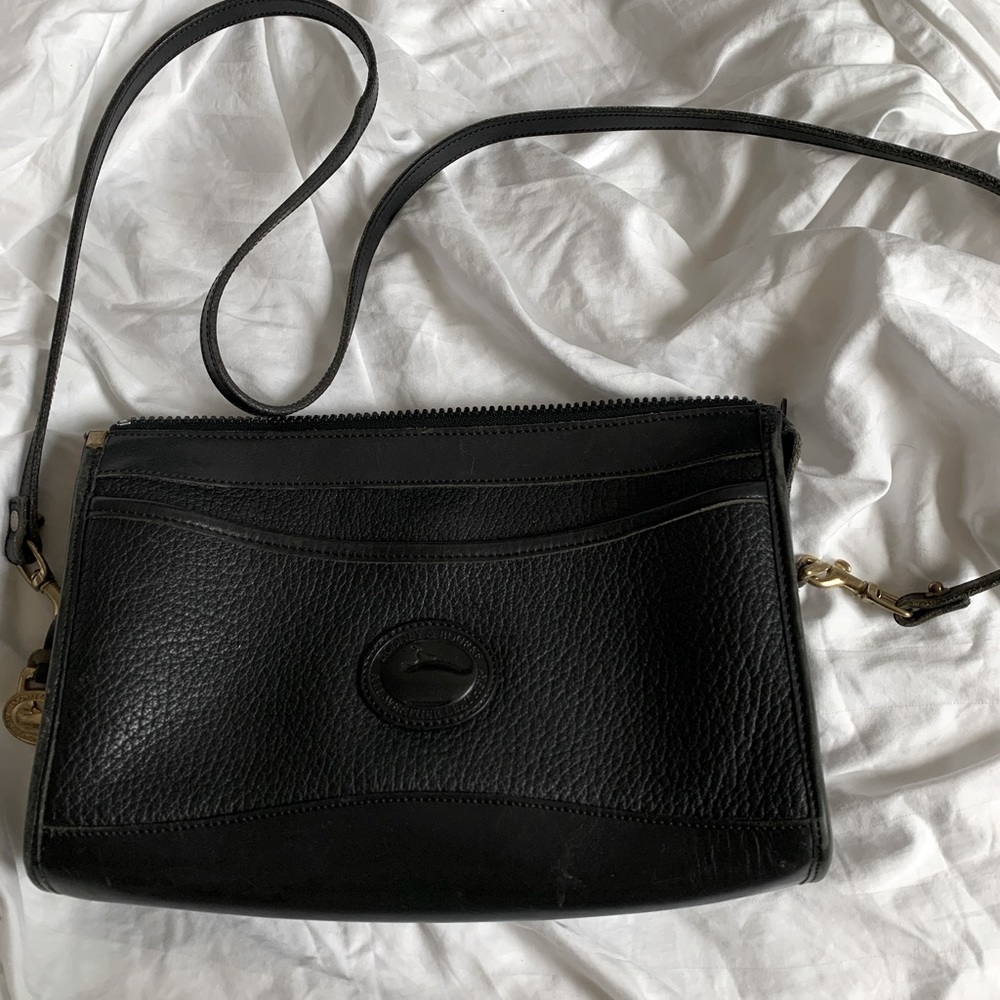 Vintage Black Dooney & Bourkey Crossbody b…